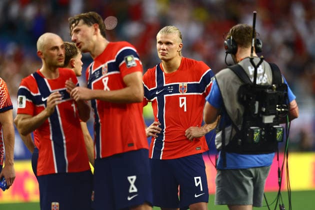 Erling Haaland of Norway dejected at full time England v Norway, 2026 FIFA World Cup, WM, Weltmeisterschaft, Fussball Quarter-final, Football, Miami Stadium, Miami, Florida, USA - 11 Jul 2026Miami Miami Stadium Florida (FL) United States of America  Copyright: xMichaelxZemanek Shutterstockx 16986212dv