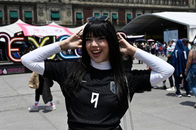 Norway v England FIFA Fan Festival - FIFA World Cup, WM, Weltmeisterschaft, Fussball 2026 A Norway football fan attends the FIFA World Cup Fan Festival in Mexico City to watch the FIFA World Cup 2026 quarter-final match between England and Norway on a giant screen on July 11, 2026, in Mexico City, Mexico. (Photo by Carlos Tischler Eyepix Group) Copyright: xCarlosxTischler EyepixxGroupx CT_11072026_192698