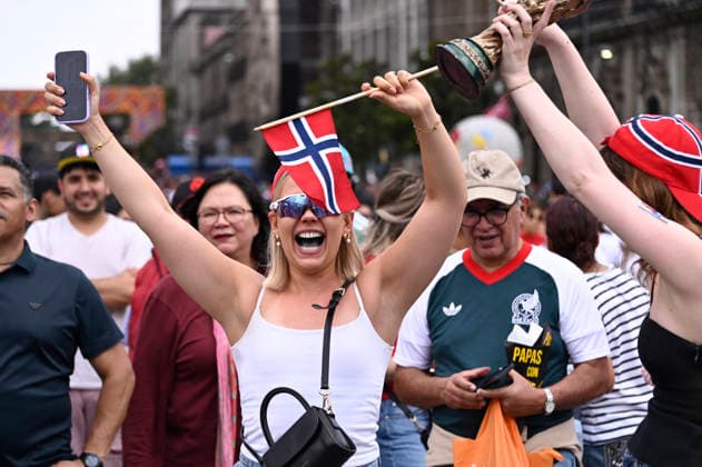 Norway v England FIFA Fan Festival - FIFA World Cup, WM, Weltmeisterschaft, Fussball 2026 Norway football fans support their national team, Nationalteam while watching the FIFA World Cup 2026 quarter-final match between England and Norway on a giant screen at the FIFA World Cup Fan Festival in Mexico City on July 11, 2026, in Mexico City, Mexico. (Photo by Carlos Tischler Eyepix Group) Copyright: xCarlosxTischler EyepixxGroupx CT_11072026_192709