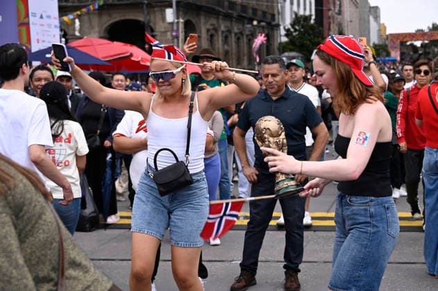 Norway v England FIFA Fan Festival - FIFA World Cup, WM, Weltmeisterschaft, Fussball 2026 Norway football fans support their national team, Nationalteam while watching the FIFA World Cup 2026 quarter-final match between England and Norway on a giant screen at the FIFA World Cup Fan Festival in Mexico City on July 11, 2026, in Mexico City, Mexico. (Photo by Carlos Tischler Eyepix Group) Copyright: xCarlosxTischler EyepixxGroupx CT_11072026_192710