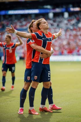 Norway vs England MIAMI, FL - 11.07.2026: NORWAY VS ENGLAND - SCHJELDERUP Andreas of Norway celebrates after scoring a goal during the match between Norway and England in the quarterfinals of the 2026 World Cup, held at Hard Rock Stadium in Miami, United States. (Photo: Marcelo Machado de Melo Fotoarena) x2983331x  MarceloxMachadoxdexMelo
