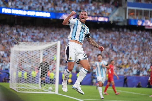 Argentina v Switzerland - FIFA World Cup, WM, Weltmeisterschaft, Fussball 2026 - Quarter Finals KANSAS CITY, MISSOURI, US - JULY 11: Alexis Mac Allister of Argentina celebrates after a goal during the 2026 FIFA World Cup quarter-final match between Argentina and Switzerland at Arrowhead Stadium in Kansas City, Missouri, US, on July 11, 2026. Ercin Erturk Anadolu Missouri United States. Editorial use only. Please get in touch for any other usage.  Copyright: x2026xAnadoluxErcinxErturkx
