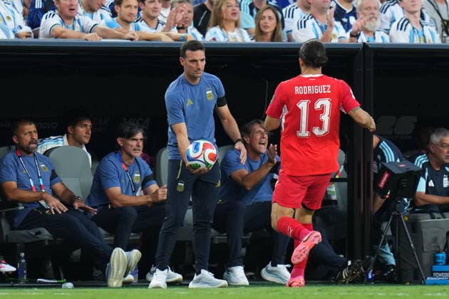 Argentina v Switzerland - FIFA World Cup, WM, Weltmeisterschaft, Fussball 2026 - Quarter Finals KANSAS CITY, MISSOURI, US - JULY 11: Ricardo Rodriguez (13) of Switzerland is seen during the 2026 FIFA World Cup quarter-final match between Argentina and Switzerland at Arrowhead Stadium in Kansas City, Missouri, US, on July 11, 2026. Ercin Erturk Anadolu Missouri United States. Editorial use only. Please get in touch for any other usage.  Copyright: x2026xAnadoluxErcinxErturkx