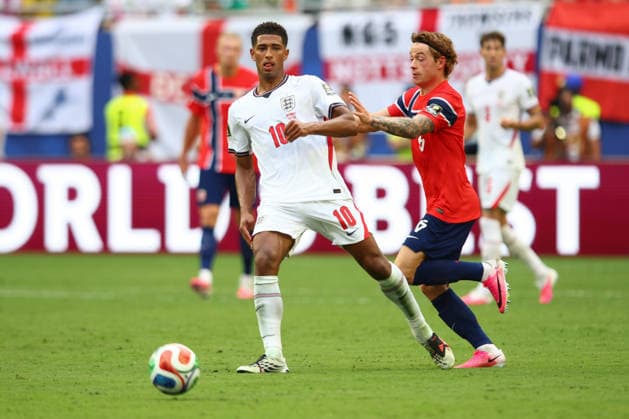 FIFA World Cup, WM, Weltmeisterschaft, Fussball 2026: Norway v England MIAMI, USA - 11th July 2026: Jude Bellingham of England in action during the FIFA World Cup 2026 quarter-final match between Norway and England at Miami Stadium Miami Miami Stadium United States of America Copyright: xCraigxMercerx xPeakxActionxPhotosx