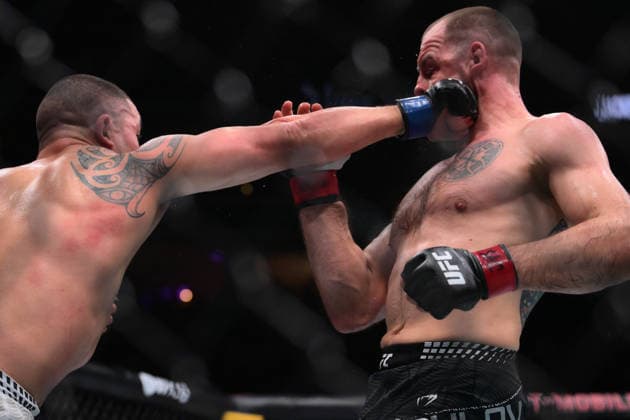 July 11, 2026, Las Vegas, Nevada, USA: ROBERT WHITTAKER defeats NIKITA KRYLOV by a TKO during UFC 329 at the T-Mobile Arena in Las Vegas. UFC 329: Robert Whittaker Defeats Nikita Krylov Via TKO  - ZUMAo117 20260711_zsp_o117_075 Copyright: xMikaelxOnax