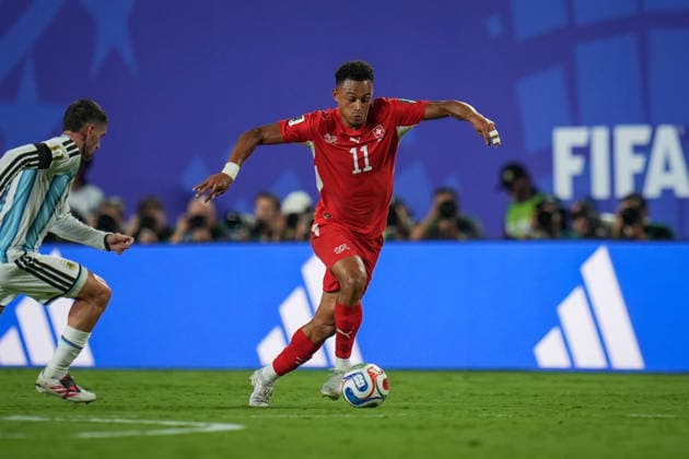 USA: Fussball FIFA World Cup, WM, Weltmeisterschaft, Fussball 2026, Viertelfinale - Argentinien vs Schweiz - Kansas City Stadium (GEHA Field at Arrowhead Stadium, Kansas City, Missouri): Dan Ndoye (Schweiz, 11) *** USA Soccer 2026 FIFA World Cup, Quarterfinals: Argentina vs. Switzerland, Kansas City Stadium (GEHA Field at Arrowhead Stadium), Kansas City, Missouri; Dan Ndoye (Switzerland), 11 Copyright: xJOERANxSTEINSIEKx