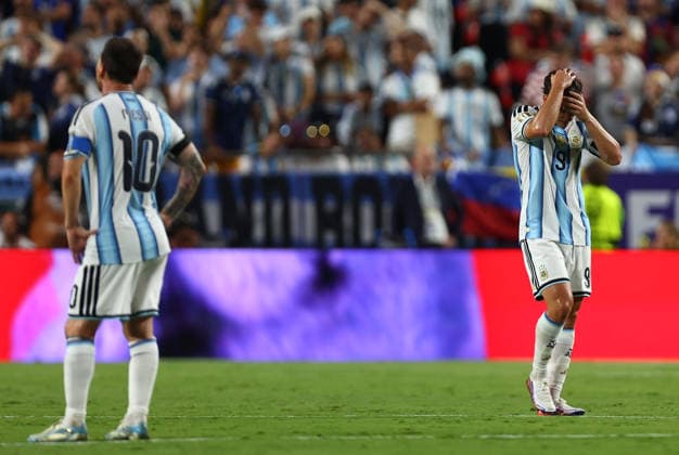 Argentina vs Suiza Foto: FOTOBAIRES Cuartos de Final. Copa Mundial de Futbol 202 *** Argentina vs. Switzerland Photo by FOTOBAIRES, 202 World Cup Quarterfinals Copyright: xxx