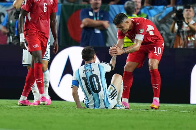Argentina v Switzerland - FIFA World Cup, WM, Weltmeisterschaft, Fussball 2026 - Quarter Finals KANSAS CITY, UNITED STATES - JULY 11: Lionel Messi of Argentina falls to the ground during the 2026 FIFA World Cup quarter-final match between Argentina and Switzerland at Arrowhead Stadium in Kansas City, Missouri, US, on July 11, 2026. Ercin Erturk Anadolu Kansas City United States. Editorial use only. Please get in touch for any other usage.  Copyright: x2026xAnadoluxErcinxErturkx