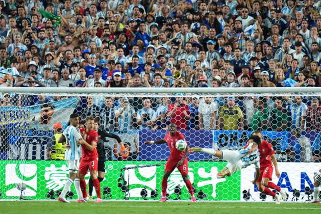 Argentina v Switzerland - FIFA World Cup, WM, Weltmeisterschaft, Fussball 2026 - Quarter Finals KANSAS CITY, MISSOURI, US - JULY 11: Players in action during the 2026 FIFA World Cup quarter-final match between Argentina and Switzerland at Arrowhead Stadium in Kansas City, Missouri, US, on July 11, 2026. Ercin Erturk Anadolu Missouri United States. Editorial use only. Please get in touch for any other usage.  Copyright: x2026xAnadoluxErcinxErturkx