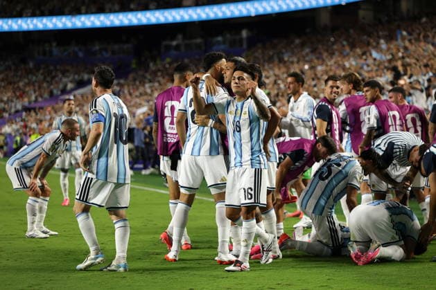 FIFA World Cup, WM, Weltmeisterschaft, Fussball 2026 quarterfinals - Argentina vs Switzerland Players of Argentina celebrate scoring the 2-1 goal during the FIFA World Cup 2026 quarterfinals match Argentina vs Switzerland, in Kansas City, Missouri, USA, 11 July 2026. KANSAS CITY United States  Copyright: xCHRISTOPHERxNEUNDORFx