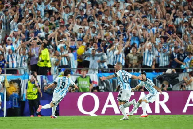 Argentina v Switzerland - FIFA World Cup, WM, Weltmeisterschaft, Fussball 2026 - Quarter Finals KANSAS CITY, MISSOURI, US - JULY 11: Players of Argentina celebrate after the second goal during the 2026 FIFA World Cup quarter-final match between Argentina and Switzerland at Arrowhead Stadium in Kansas City, Missouri, US, on July 11, 2026. Ercin Erturk Anadolu Missouri United States. Editorial use only. Please get in touch for any other usage.  Copyright: x2026xAnadoluxErcinxErturkx