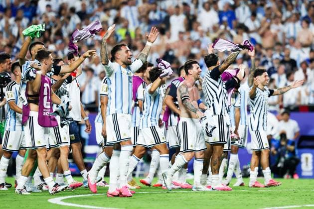 RECORD DATE NOT STATED FIFA World Cup, WM, Weltmeisterschaft, Fussball 2026 - Quarterfinals - Argentina v Switzerland Argentina players celebrate their 3 1 victory over Switzerland after the FIFA World Cup quarterfinal at Kansas City Stadium, in Missouri, United States, on Saturday, July 11, 2026.(Foto: Vanessa Carvalho Brazil Photo Press IMAGO) Sports Copyright: xVanessaxCarvalhox