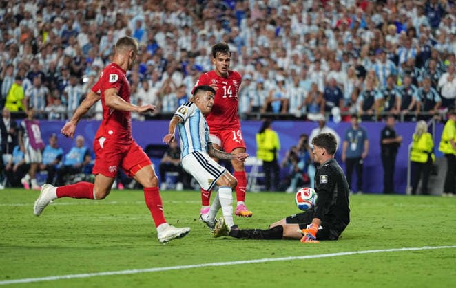Nicolas Ivan Gonzalez (Argentina) during Argentina and Switzerland, Quarter final FIFA World Cup, WM, Weltmeisterschaft, Fussball 2026, Kansas Stadium, Kansas, USA on July 11, 2026. Thor Wegner DeFodi Images. (Photo by DeFodi Images) - *** Nicolas Ivan Gonzalez of Argentina during the quarterfinal match between Argentina and Switzerland at the 2026 FIFA World Cup, Kansas Stadium, Kansas, USA, on July 11, 2026. Photo by Thor Wegner, DeFodi Images