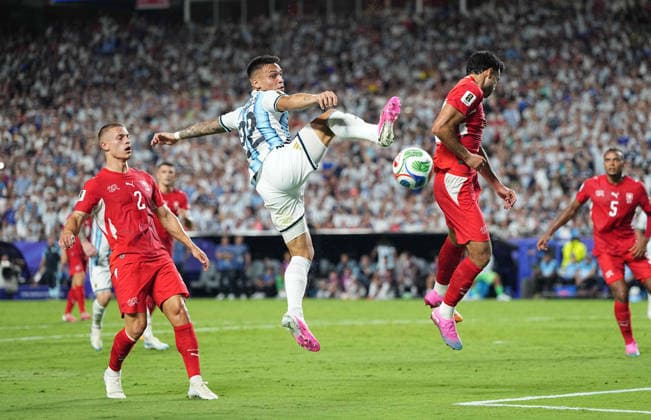 Lautaro Martinez (Argentina) during Argentina and Switzerland, Quarter final FIFA World Cup, WM, Weltmeisterschaft, Fussball 2026, Kansas Stadium, Kansas, USA on July 11, 2026. Thor Wegner DeFodi Images. (Photo by DeFodi Images) - *** Lautaro Martinez of Argentina during the quarterfinal match between Argentina and Switzerland at the 2026 FIFA World Cup, Kansas Stadium, Kansas, USA, on July 11, 2026. Photo by Thor Wegner, DeFodi Images
