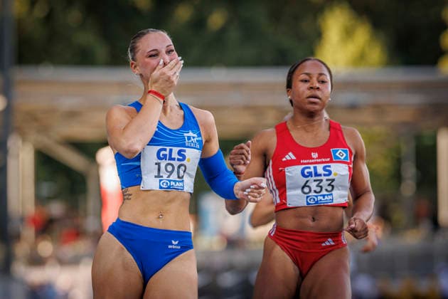 85. Deutsche Meisterschaften U20; Bochum, 11.07.2026 Emma Goretzka (LAC BERLIN) gewinnt die 100m vor Lena Anochili (Hamburger SV); 85. Deutsche Meisterschaften U20 am 11.07.2026 im Lohrheidestadion, Bochum (Nordrhein-Westfalen) *** 85th German U20 Championships, Bochum, July 11, 2026: Emma Goretzka of LAC Berlin wins the 100m ahead of Lena Anochili of Hamburger SV at the 85th German U20 Championships on July 11, 2026, at Lohrheidestadion in Bochum, North Rhine-Westphalia Copyright: xBEAUTIFULxSPORTS B.Hoffmannx