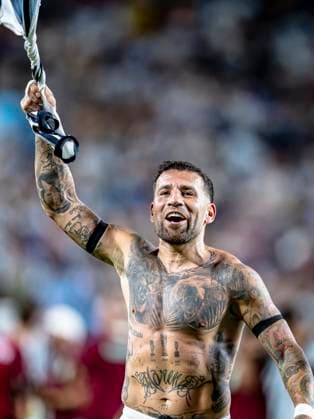 KANSAS CITY - Nicolas Otamendi of Argentina during the 2026 World Cup match between Argentina and Switzerland at Arrowhead Stadium on July 11, 2026, in Kansas City, United States. (Photo by Stefan Koops EYE4IMAGES DeFodi Images) - *** KANSAS CITY: Nicolas Otamendi of Argentina during the 2026 World Cup match between Argentina and Switzerland at Arrowhead Stadium on July 11, 2026, in Kansas City, United States. Photo by Stefan Koops, EYE4IMAGES, DeFodi Images
