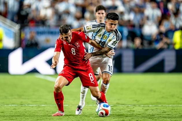 KANSAS CITY - (lr) Remo Frueler of Switzerland and Thiago Almada of Argentina during the 2026 World Cup match between Argentina and Switzerland at Arrowhead Stadium on July 11, 2026, in Kansas City, United States. (Photo by Stefan Koops EYE4IMAGES DeFodi Images) - *** KANSAS CITY — Remo Frueler of Switzerland and Thiago Almada of Argentina during the 2026 World Cup match between Argentina and Switzerland at Arrowhead Stadium on July 11, 2026, in Kansas City, United States. Photo by Stefan Koops, EYE4IMAGES, DeFodi Images