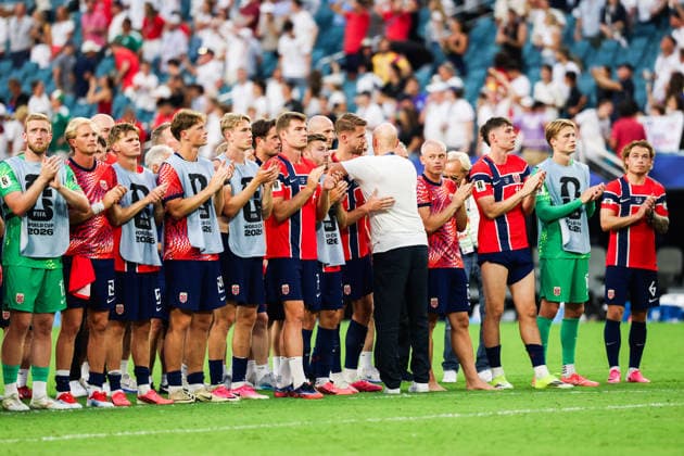 July 11, 2026, Miami, Fl, United States: Norway players react after their 2Ã¢â‚¬1 defeat to England in the FIFA World Cup, WM, Weltmeisterschaft, Fussball quarterfinals at Miami Stadium, in Florida, United States, on Saturday, July 11, 2026. FIFA World Cup 2026 - Quarterfinals - Norway V England  - ZUMAv122 20260711_aap_v122_113 Copyright: xWilliamxVolcovx