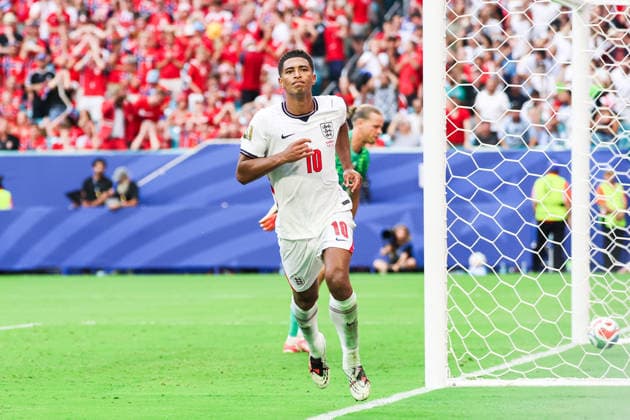 July 11, 2026, Miami, Fl, United States: Jude Bellingham player of England celebrates his goal during the FIFA World Cup, WM, Weltmeisterschaft, Fussball quarterfinal match between Norway and England, at Miami Stadium, in Florida, United States, on Saturday, July 11, 2026. FIFA World Cup 2026 - Quarterfinals - Norway V England  - ZUMAv122 20260711_aap_v122_125 Copyright: xWilliamxVolcovx