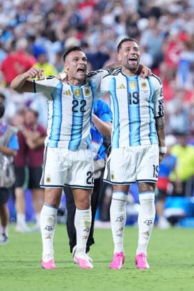 Lautaro Martinez of Argentina (L) and Nicolas Otamendi of Argentina (R) celebrate after winning the FIFA Men’s World Cup 2026 quarter-final football match between Argentina and Switzerland at Kansas City Stadium, in Kansas City on July 11th 2026 (Photo by Alexandra Fechete SPP)  Copyright: xAlexandraxFechete SPPx Sportspressphoto_SPR189755