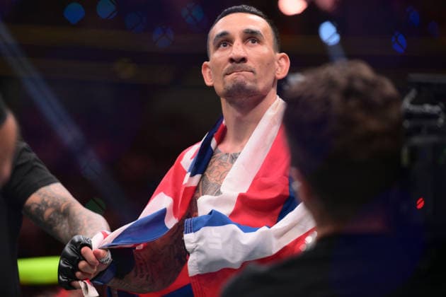 July 11, 2026, Las Vegas, Nevada, USA: MAX HOLLOWAY defeated CONOR MCGREGOR by TKO (knee injury) at 1:09 of Round 1 during UFC 329 at the T-Mobile Arena in Las Vegas. UFC 329: Max Holloway Defeated Conor McGregor By TKO  - ZUMAo117 20260711_zsp_o117_087 Copyright: xMikaelxOnax