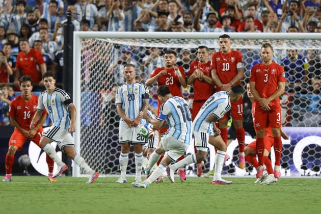 Lionel Messi of Argentina kicks a ball during a FIFA World Cup, WM, Weltmeisterschaft, Fussball 2026 quarter-final match between Argentina and Switzerland at Arrowhead Stadium in Kansas City, USA, 11 July 2026. FIFA World Cup 2026: Argentina - Switzerland !ACHTUNG: NUR REDAKTIONELLE NUTZUNG!  Copyright: xKennethxFernándezx GR7107 20260712-55020871656_1