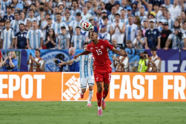 KANSAS CITY, MO - JULY 11: Djibril Sow 15 of Switzerland heads the ball in the first half of the FIFA World Cup, WM, Weltmeisterschaft, Fussball 2026 Quarterfinal match between Argentina and Switzerland on July 11, 2026 at Kansas City Stadium in Kansas City, MO. (Photo by Scott Winters Icon Sportswire) SOCCER: JUL 11 FIFA World Cup 26 Quarter-Final - Argentina v Switzerland EDITORIAL USE ONLY Icon2607110629