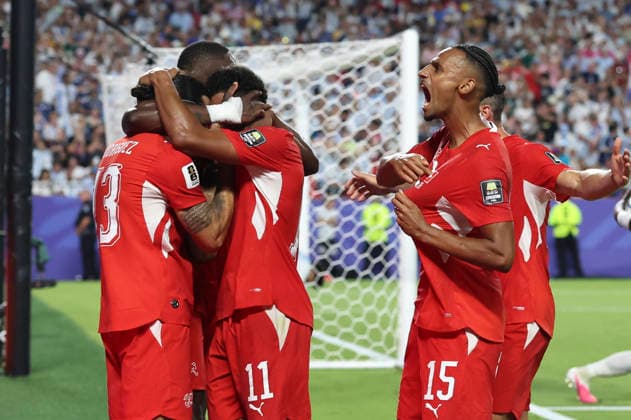 KANSAS CITY, MO - JULY 11: Switzerland celebrates a goal by Dan Ndoye 11 in the second half of the FIFA World Cup, WM, Weltmeisterschaft, Fussball 2026 Quarterfinal match between Argentina and Switzerland on July 11, 2026 at Kansas City Stadium in Kansas City, MO. (Photo by Scott Winters Icon Sportswire) SOCCER: JUL 11 FIFA World Cup 26 Quarter-Final - Argentina v Switzerland EDITORIAL USE ONLY Icon2607110849