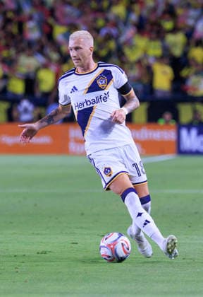 July 11, 2026, Carson, California, USA: Marco Reus 18 of the LA Galaxy during their International Friendly, Länderspiel, Nationalmannschaft game against Club America on Saturday July 11, 2026 at the Dignity Health Sports Park Stadium in Carson, California. ARIANA RUIZ PI Carson USA - ZUMAp124 20260711_zaa_p124_010 Copyright: xArianaxRuizx