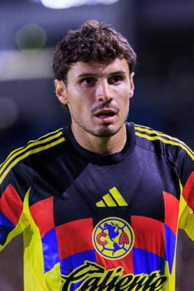 July 11, 2026, Carson, California, USA: Raphael Veiga 23 of Club America during their International Friendly, Länderspiel, Nationalmannschaft game against the LA Galaxy on Saturday July 11, 2026 at the Dignity Health Sports Park Stadium in Carson, California. Galaxy defeat America, 1-0. ARIANA RUIZ PI LA Galaxy Vs. Club America  - ZUMAp124 20260711_zaa_p124_023 Copyright: xArianaxRuizx