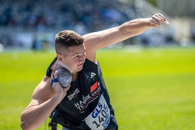 Deutsche Meisterschaften U20; Bochum-Wattenscheid, 11.07.2026 Lenny Dittmar (BIG Basketball in Gotha); Deutsche Meisterschaften U20 im Lohrheide-Stadion in Bochum-Wattenscheid am 11.07.2026, (Nordrhein-Westfalen). *** German U20 Championships, Bochum-Wattenscheid, July 11, 2026 Lenny Dittmar BIG Basketball in Gotha German U20 Championships at Lohrheide Stadium in Bochum-Wattenscheid on July 11, 2026, North Rhine-Westphalia Copyright: xBEAUTIFULxSPORTS KJPetersx