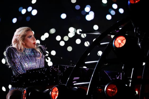 USA AMERICAN FOOTBALL SUPER BOWL LI Super Bowl LI epa05774036 US singer Lady Gaga performs during the Halftime Show of Super Bowl LI at NRG Stadium in Houston, Texas, USA, 05 February 2017. The AFC Champion Patriots play the NFC Champion Atlanta Falcons in the National Football League s annual championship game. HOUSTON United States  Copyright: xLARRYxW.xSMITHx
