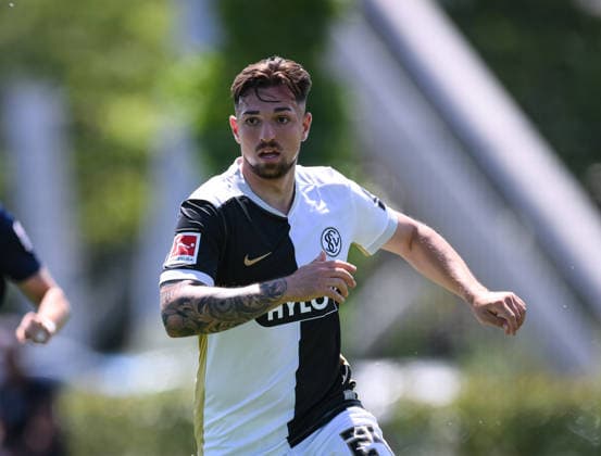 Fussball 1. Bundesliga 2026 2027 Testspiel 11.07.2026 SV Elversberg - FC Thun Luca Schnellbacher (SV Elversberg) *** Soccer, Bundesliga 1, 2026–2027, Friendly Match, July 11, 2026, SV Elversberg vs. FC Thun, Luca Schnellbacher, SV Elversberg