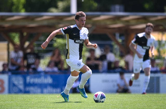 Fussball 1. Bundesliga 2026 2027 Testspiel 11.07.2026 SV Elversberg - FC Thun Lukas Petkov (SV Elversberg) *** Soccer, Bundesliga 1, 2026–2027, Friendly Match, July 11, 2026, SV Elversberg vs. FC Thun, Lukas Petkov, SV Elversberg