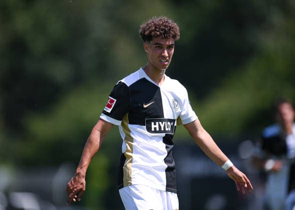 Fussball 1. Bundesliga 2026 2027 Testspiel 11.07.2026 SV Elversberg - FC Thun Noah Darvich (SV Elversberg) *** Soccer, Bundesliga 1, 2026–2027, Friendly Match, July 11, 2026, SV Elversberg vs. FC Thun, Noah Darvich, SV Elversberg