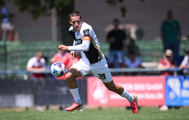 Fussball 1. Bundesliga 2026 2027 Testspiel 11.07.2026 SV Elversberg - FC Thun Lukas Pinckert (SV Elversberg) *** Soccer, Bundesliga 1, 2026–2027, Friendly Match, July 11, 2026, SV Elversberg vs. FC Thun, Lukas Pinckert, SV Elversberg