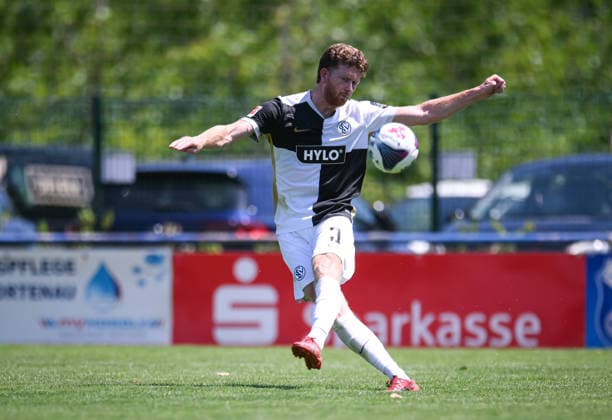 Fussball 1. Bundesliga 2026 2027 Testspiel 11.07.2026 SV Elversberg - FC Thun Florian Le Joncour (SV Elversberg) *** Soccer, Bundesliga 1, 2026–2027, Friendly Match, July 11, 2026, SV Elversberg vs. FC Thun, Florian Le Joncour, SV Elversberg