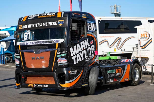 Mark Taylor (GBR) MAN (81), Taylors Trucksport Racing im Fahrerllager zur Strecke , Deutschland, Motorsport, Int. Shell ADAC Truck Grand Prix, Goodyear ETRC FIA European Truck Racing Championship, Quali, 2026, 12.07.2026, Nürburg Nürburgring Deutschland *** Mark Taylor GBR MAN 81, Taylors Trucksport Racing in the drivers paddock at the track, Germany, motorsports, Int Shell ADAC Truck Grand Prix, Goodyear ETRC FIA European Truck Racing Championship, qualifying, 2026, July 12, 2026, Nürburg, Nürburgring, Germany Copyright: xGrantxHubbsx