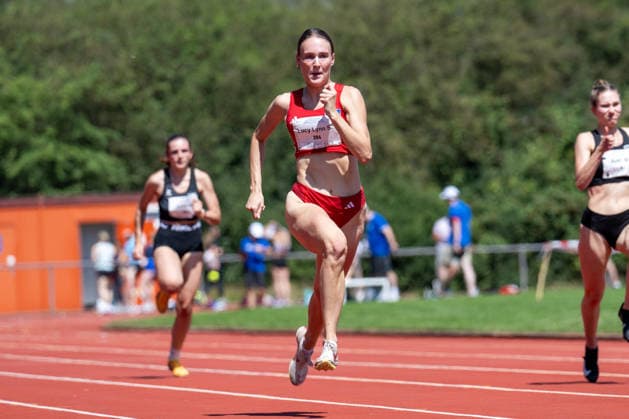 RECORD DATE NOT STATED Norddeutsche Leichtathletik Meisterschaften - Bremen, Deutschland 11.07.2026 BREMEN, DEUTSCHLAND - JULY 11: Lucy Lynn SEUTE (Start Nr. 284, Hamburger SV) during the Norddeutsche Leichtathletik Meisterschaften at Bremen on July 11, 2026 in Bremen, Deutschland. *** North German Track and Field Championships, Bremen, Germany, July 11, 2026 BREMEN, GERMANY JULY 11 Lucy Lynn SEUTE Start No. 284, Hamburger SV during the North German Track and Field Championships in Bremen on July 11, 2026 in Bremen, Germany Copyright: xBEAUTIFULxSPORTS PeterxWeberx