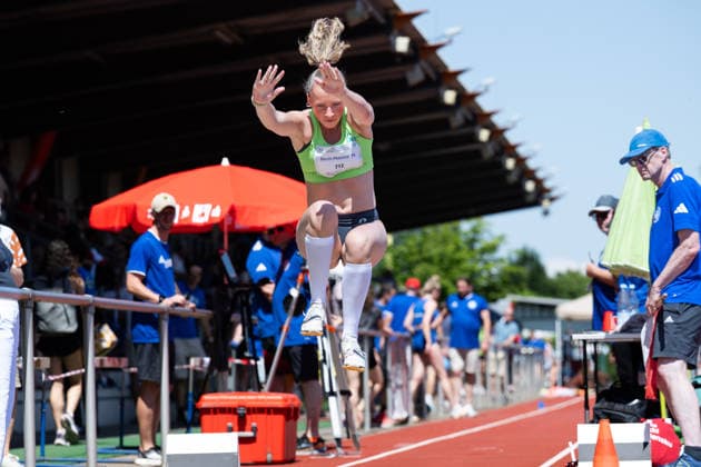 RECORD DATE NOT STATED Norddeutsche Leichtathletik Meisterschaften - Bremen, Deutschland 11.07.2026 BREMEN, DEUTSCHLAND - JULY 11: Berit-Maxine MARTENS (Start Nr. 712, SV Werder Bremen) during the Norddeutsche Leichtathletik Meisterschaften at Bremen on July 11, 2026 in Bremen, Deutschland. *** North German Track and Field Championships, Bremen, Germany, July 11, 2026 BREMEN, GERMANY JULY 11 Berit Maxine MARTENS Start No. 712, SV Werder Bremen during the North German Track and Field Championships in Bremen on July 11, 2026 in Bremen, Germany Copyright: xBEAUTIFULxSPORTS PeterxWeberx