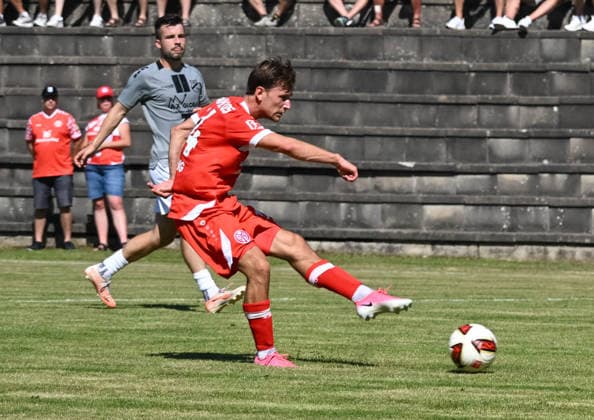 11.07.2026, xsltx, Fussball Testspiel, Eisbachtaler Sportfreunde - FSV Mainz 05 v.l. Schussversuch von William Boving (1. FSV Mainz 05) (DFL DFB REGULATIONS PROHIBIT ANY USE OF PHOTOGRAPHS as IMAGE SEQUENCES and or QUASI-VIDEO) *** July 11, 2026, xsltx, Soccer Friendly Match, Eisbachtaler Sportfreunde vs. FSV Mainz 05: Shot attempt by William Boving 1 FSV Mainz 05 DFL DFB REGULATIONS PROHIBIT ANY USE OF PHOTOGRAPHS as IMAGE SEQUENCES and or QUASI-VIDEO