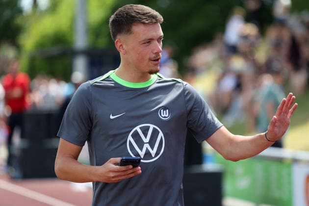 FSV Schöningen vs. VfL, Testspiel Schöningen, 11.07.2026, Fußball, Herren, Saison 2026 2027, Testspiel, FSV Schöningen vs. VfL Wolfsburg: Dzenan Pejcinovic (VfL Wolfsburg) Deutschland *** FSV Schöningen vs. VfL, Friendly Match in Schöningen, July 11, 2026, Soccer, Men s, 2026–2027 Season, Friendly Match, FSV Schöningen vs. VfL Wolfsburg, Dzenan Pejcinovic, VfL Wolfsburg, Germany