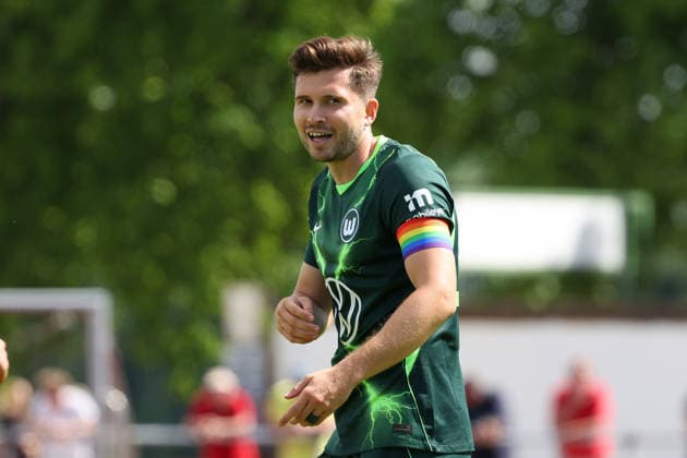 FSV Schöningen vs. VfL, Testspiel Schöningen, 11.07.2026, Fußball, Herren, Saison 2026 2027, Testspiel, FSV Schöningen vs. VfL Wolfsburg: Elvis Rexhbecaj (VfL Wolfsburg) Deutschland *** FSV Schöningen vs. VfL, Friendly Match in Schöningen, July 11, 2026, Soccer, Men s, 2026–2027 Season, Friendly Match, FSV Schöningen vs. VfL Wolfsburg, Elvis Rexhbecaj, VfL Wolfsburg, Germany