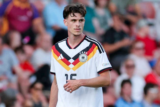 Luca Erlein (Germany) schaut enttaeuscht, UEFA European Under-19 Championship 2026 Final, Spain v Germany, Racecourse Ground am 11. July 2026 in Wrexham, Vereinigtes Königreich. (Foto von Marco Steinbrenner DeFodi Images) Luca Erlein (Germany) looks dejected, UEFA European Under-19 Championship 2026 Final, Spain v Germany, Racecourse Ground, July 11, 2026 in Wrexham, United Kingdom. (Photo by Marco Steinbrenner DeFodi Images) - *** Luca Erlein of Germany looks dejected, 2026 UEFA European Under-19 Championship Final, Spain vs. Germany, Racecourse Ground on July 11, 2026, in Wrexham, United Kingdom Photo by Marco Steinbrenner DeFodi Images Luca Erlein of Germany looks dejected, UEFA European Under-19 Championship 2026 Final, Spain vs. Germany, Racecourse Ground, July 11, 2026, in Wrexham, United Kingdom. Photo by Marco Steinbrenner, DeFodi Images