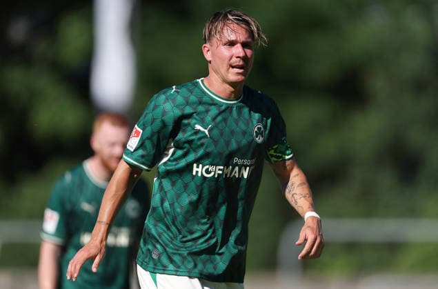 Felix Klaus , Freundschaftsspiel , FC Eintracht Bamberg 2010-SpVgg Greuther Fürth , , Fußball , 2.Bundesliga in dem Fuchs-Park-Stadion in Bamberg , Bayern , Deutschland . Juli 11 , 2026 . Photo by: Davide Elias IPA Photo Pressefoto DENL Copyright: xDavidexEliasx