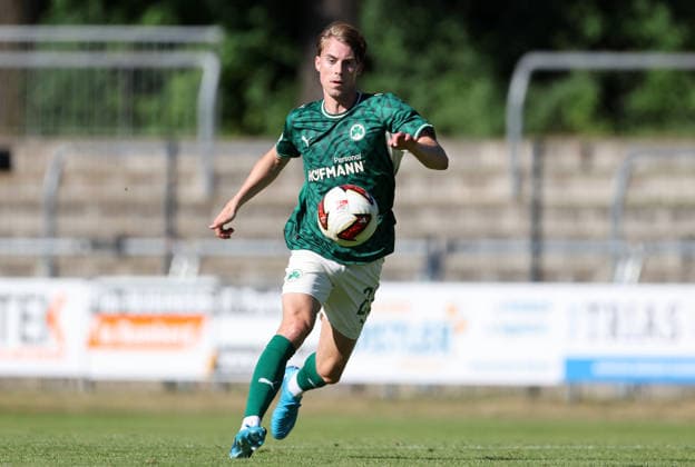 Luca Itter , Freundschaftsspiel , FC Eintracht Bamberg 2010-SpVgg Greuther Fürth , , Fußball , 2.Bundesliga in dem Fuchs-Park-Stadion in Bamberg , Bayern , Deutschland . Juli 11 , 2026 . Photo by: Davide Elias IPA Photo Pressefoto DENL Copyright: xDavidexEliasx