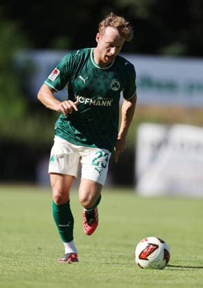 Jannik Dehm , Freundschaftsspiel , FC Eintracht Bamberg 2010-SpVgg Greuther Fürth , , Fußball , 2.Bundesliga in dem Fuchs-Park-Stadion in Bamberg , Bayern , Deutschland . Juli 11 , 2026 . Photo by: Davide Elias IPA Photo Pressefoto DENL Copyright: xDavidexEliasx