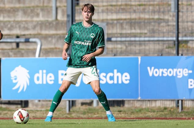 Luca Itter , Freundschaftsspiel , FC Eintracht Bamberg 2010-SpVgg Greuther Fürth , , Fußball , 2.Bundesliga in dem Fuchs-Park-Stadion in Bamberg , Bayern , Deutschland . Juli 11 , 2026 . Photo by: Davide Elias IPA Photo Pressefoto DENL Copyright: xDavidexEliasx