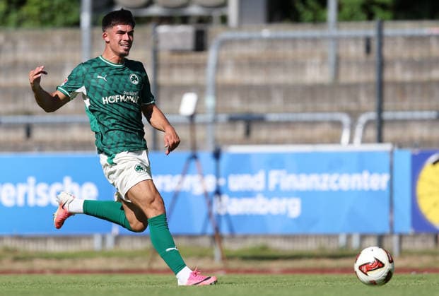 Aaron Keller , Freundschaftsspiel , FC Eintracht Bamberg 2010-SpVgg Greuther Fürth , , Fußball , 2.Bundesliga in dem Fuchs-Park-Stadion in Bamberg , Bayern , Deutschland . Juli 11 , 2026 . Photo by: Davide Elias IPA Photo Pressefoto DENL Copyright: xDavidexEliasx