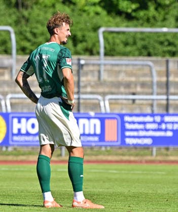 11.07.2026 - Fussball - Saison 2026 2027 - Testspiel Freundschaftsspiel - FC Eintracht Bamberg - SpVgg Greuther Fürth ( Kleeblatt ) - - Sportfoto Zink MeZi - xmexzix - regulations prohibit any use of photographs as image sequences and or quasi-video - only for editorial use - Noah König (17, SpVgg Greuther Fürth ) *** July 11, 2026 Soccer Season 2026–2027 Exhibition Match Friendly Match FC Eintracht Bamberg vs. SpVgg Greuther Fürth Kleeblatt Sports Photo by Zink MeZi xmexzix Regulations prohibit any use of photographs as image sequences and or quasi-video; for editorial use only. Noah König 17, SpVgg Greuther Fürth